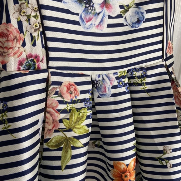 Pippa & Julie Striped + floral dress with crinoline - Picture 6 of 11